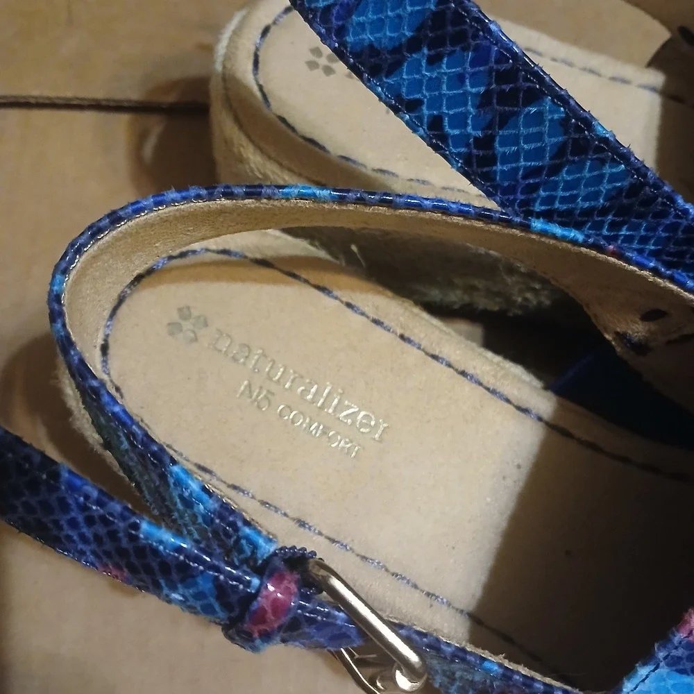 Naturalizer wedge sandals Women 9N Blue Pink Aqua Burlap Wedge - Picture 4 of 6
